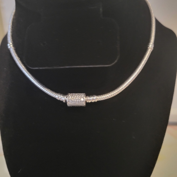 Pandora Moments Double Wrap Barrel Clasp Snake Chain Bracelet - Picture 2 of 3